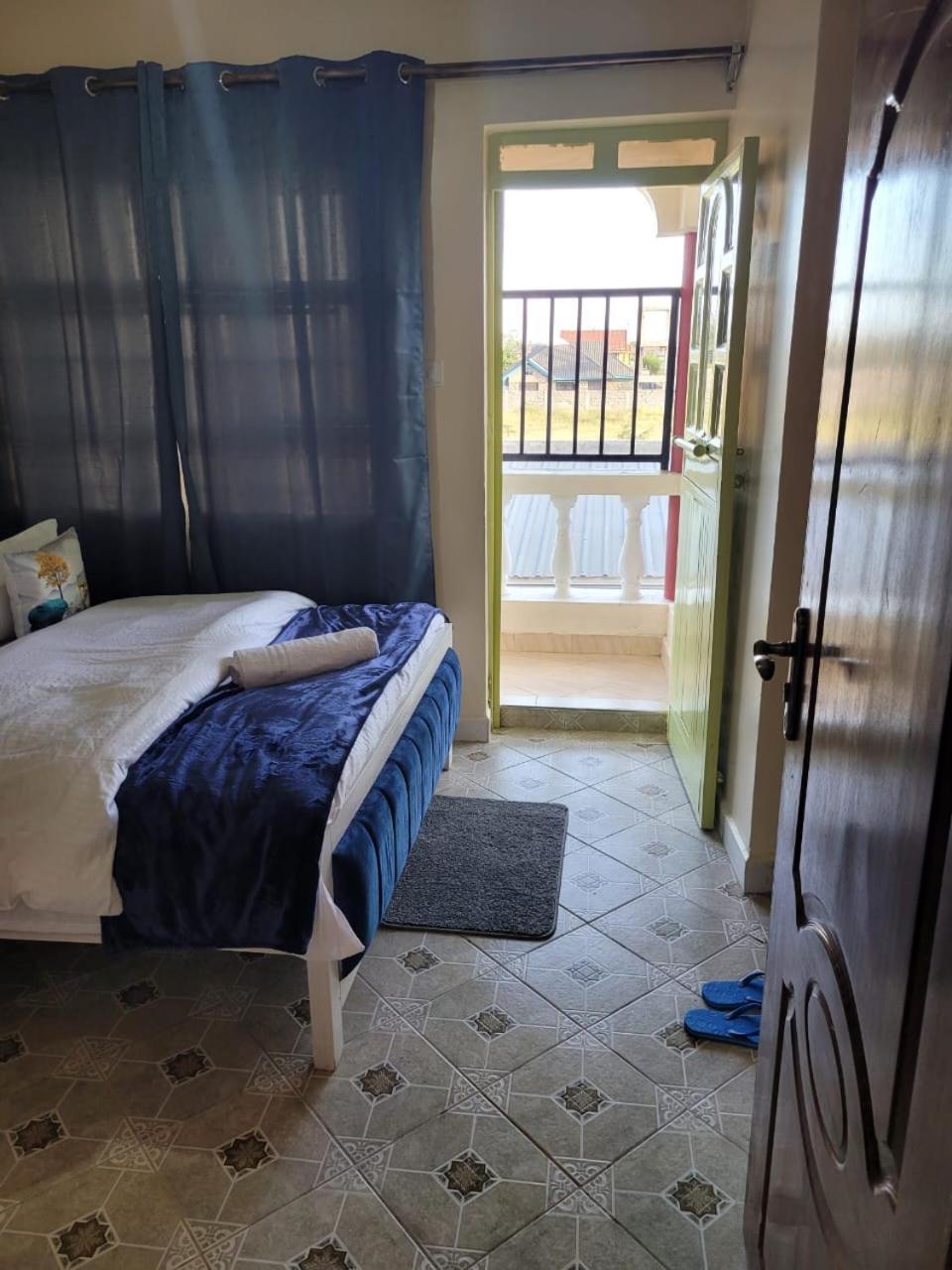 לינה וארוחת בוקר Syokimau Gloria House מראה חיצוני תמונה