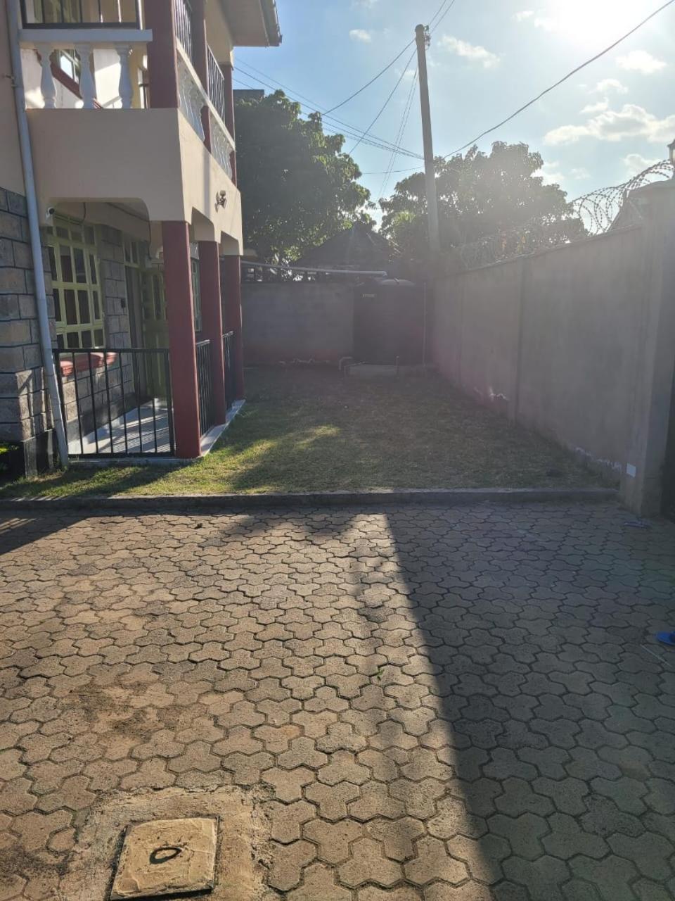לינה וארוחת בוקר Syokimau Gloria House מראה חיצוני תמונה
